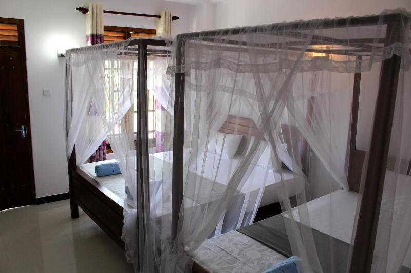 Orchid Rest - image 9