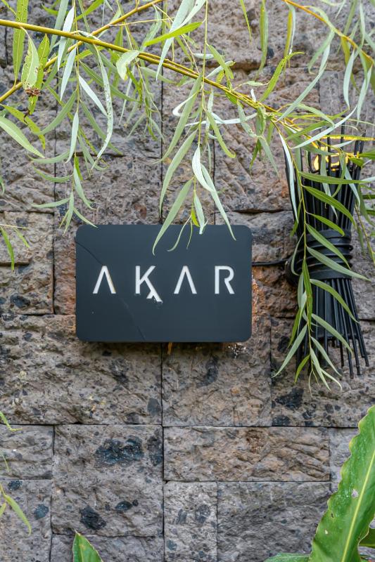 Akar & Daun - NEW! 8BR Villa Haven Near Berawa Beach! - image 16