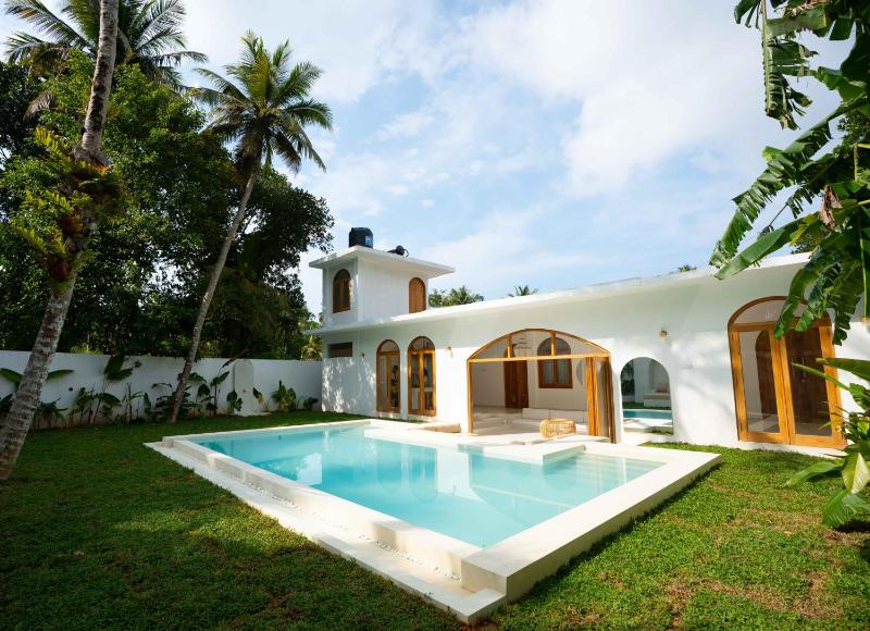 Casa Soulei - Brand new luxury villa in Ahangama - image 1
