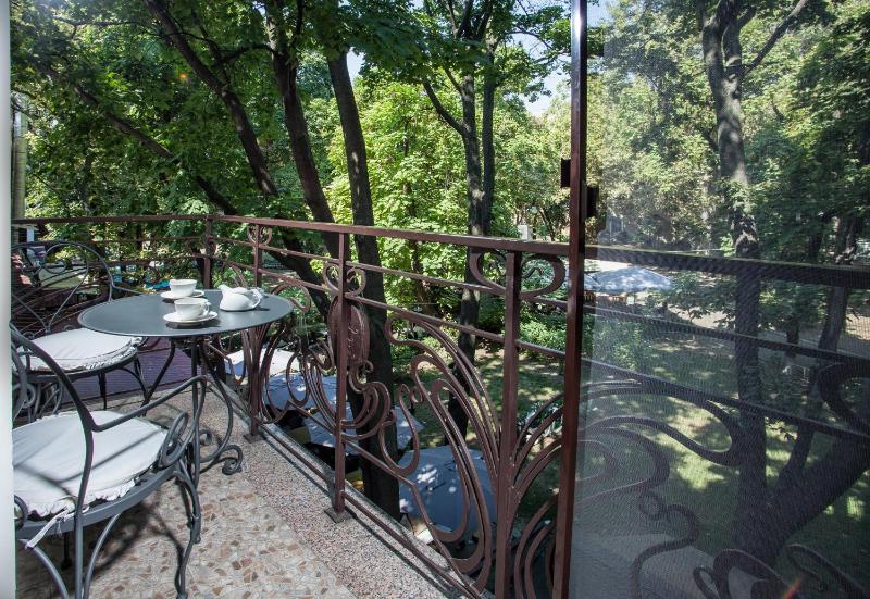 Classic Double or Twin Room image 2