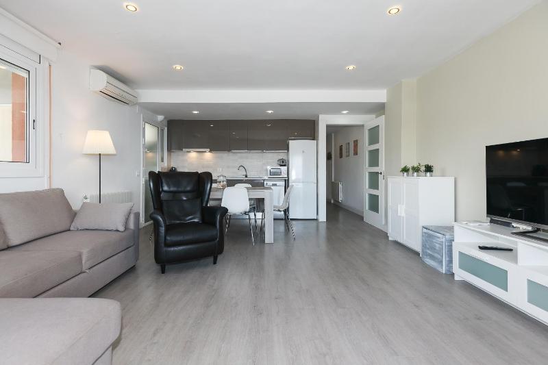 UHC Sorolla Apartments Superior - image 26