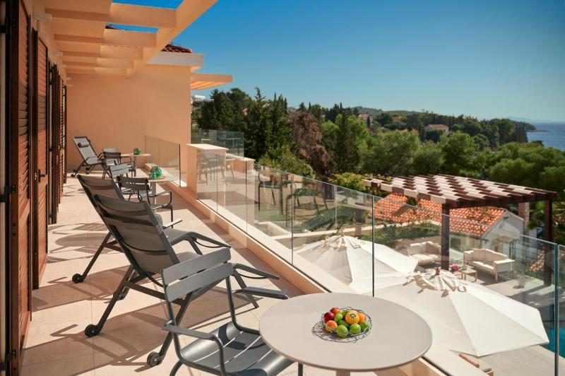 Luxury Villa Hvar Deluxe Palace 1 with heated pool gym and sauna - image 48