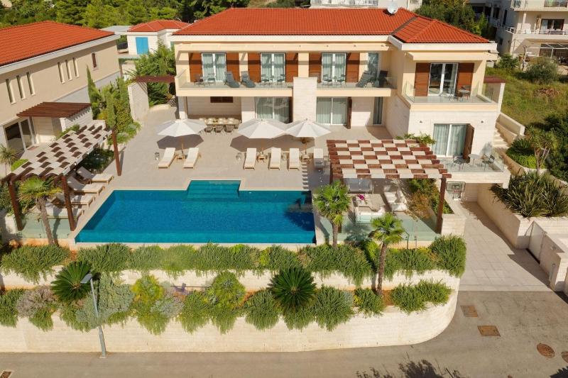 Luxury Villa Hvar Deluxe Palace 1 with heated pool gym and sauna - image 43