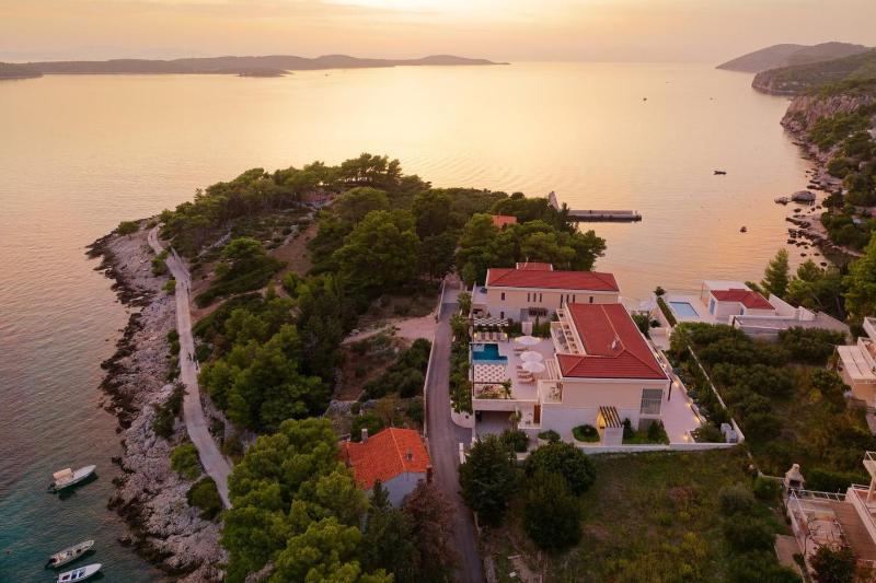 Luxury Villa Hvar Deluxe Palace 1 with heated pool gym and sauna - image 3