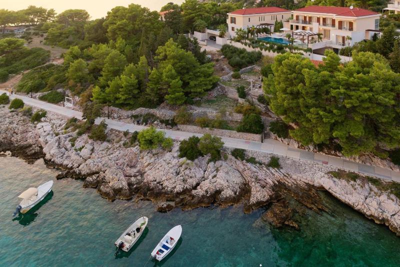 Luxury Villa Hvar Deluxe Palace 1 with heated pool gym and sauna - image 20