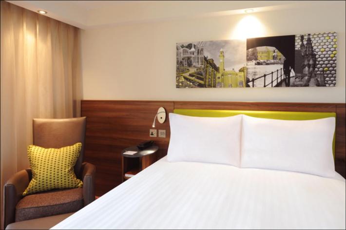 Hampton By Hilton Birmingham Broad Street - image 38