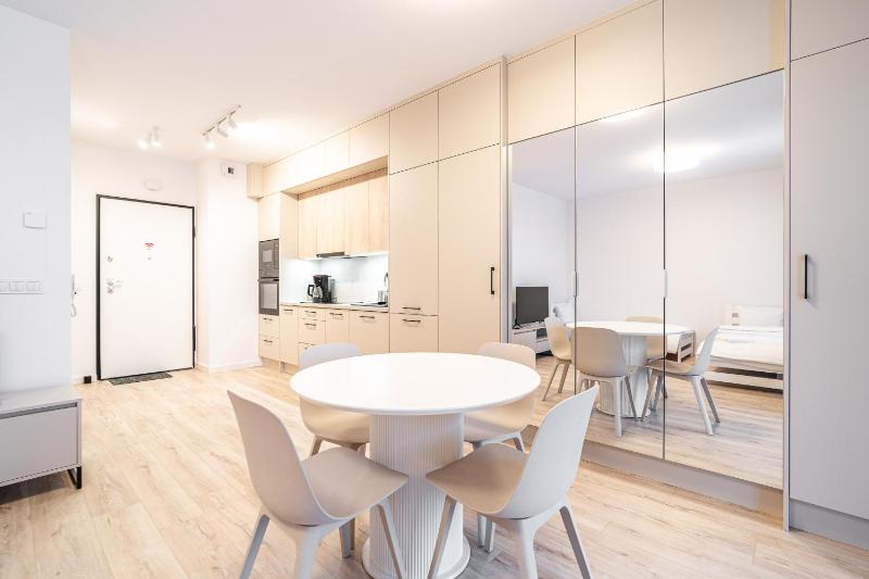 RentPlanet - Apartamenty Góreckiego - image 13