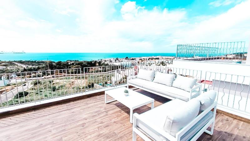 A2403 Brand new south facing Villa with Infinity Pool - image 15
