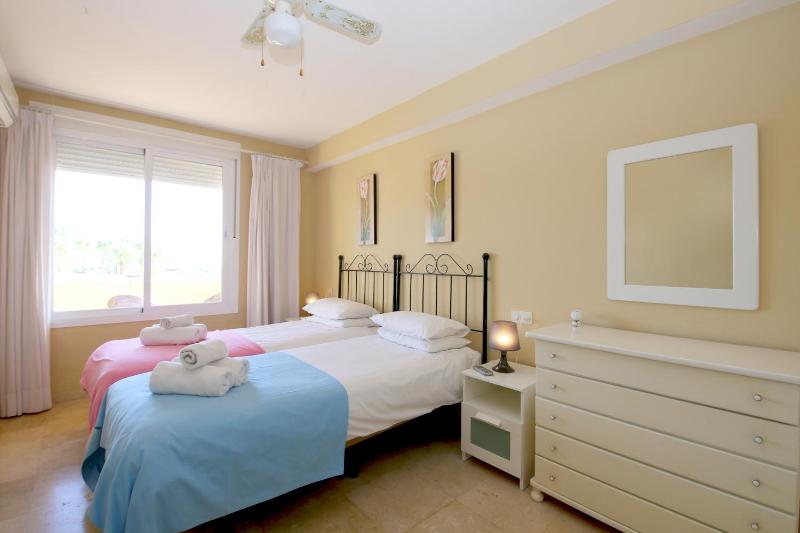 Estepona Port Apartment RUBEN - image 15