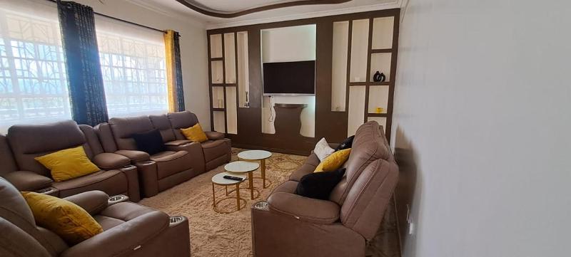 Ashton cosy homes - image 6