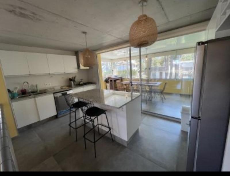 Imponente casa con piscina en corazón de Montoya - image 39