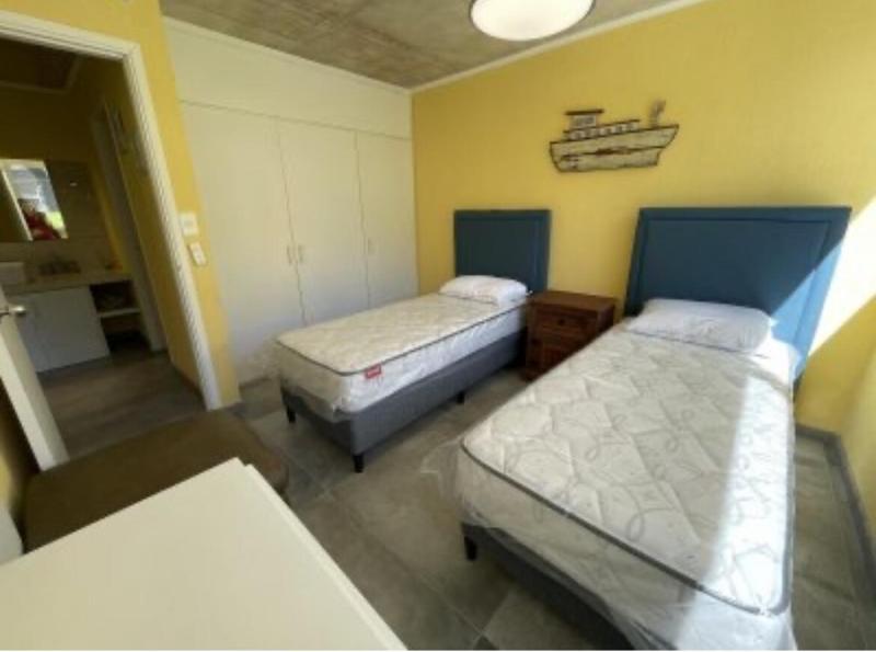 Imponente casa con piscina en corazón de Montoya - image 35