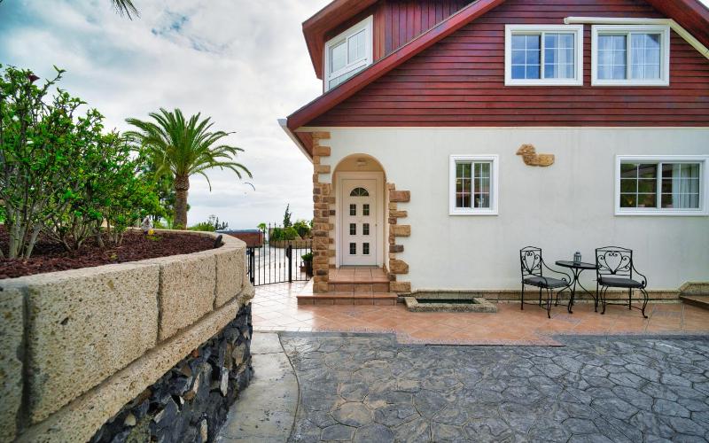 Villa Carlitos by Villas Vista Gomera - image 2