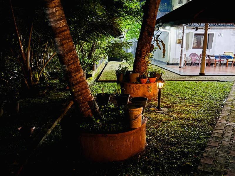 Browns Hill Matara - image 13