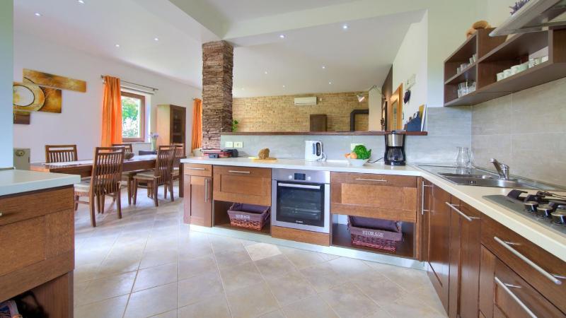 Villa Tara with beautiful heated pool by Villas Gu - image 30