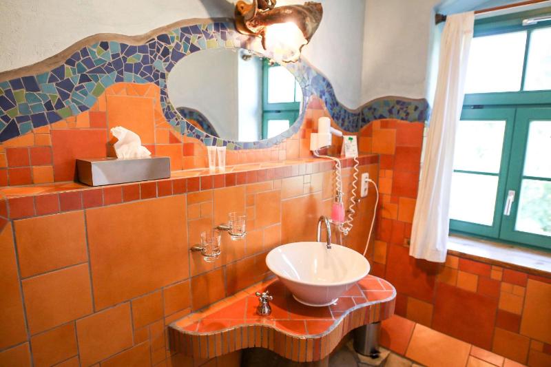Double Room image 1