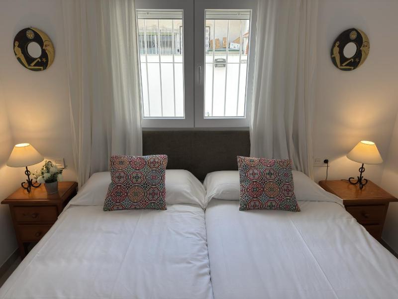 Nerja Paradise Rentals - Villa Valeria - image 14