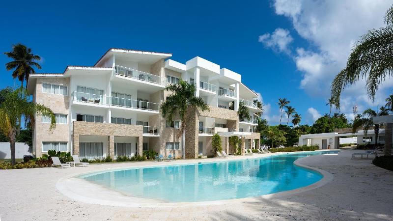 Beach Haven 1BDR Condo Paseo Playa Coral - 305 - image 19