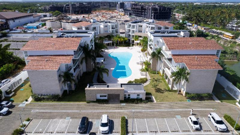 Beach Haven 1BDR Condo Paseo Playa Coral - 305 - image 38