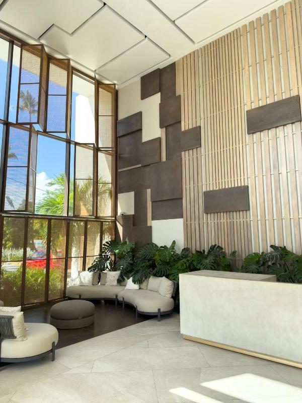 Seaside Luxury 1BDR Condo Paseo Playa Coral D-306 - image 44