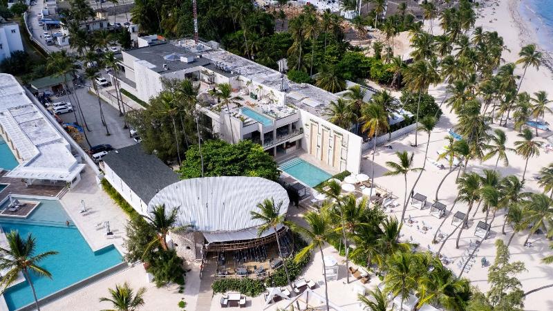 Seaside Luxury 1BDR Condo Paseo Playa Coral D-306 - image 32