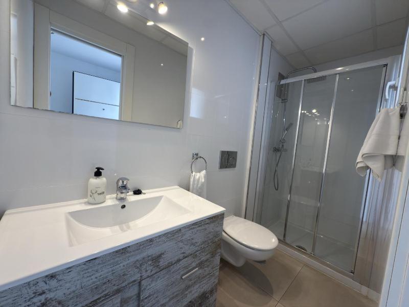 Nerja Paradise Rentals - Villa Valeria - image 9