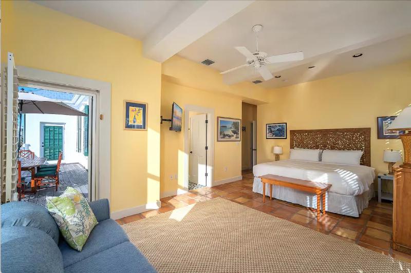 Azure Vista Penthouse - image 15