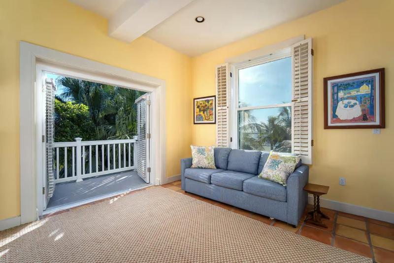 Azure Vista Penthouse - image 11