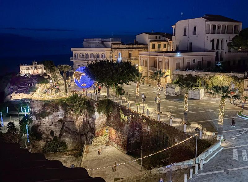 B&B Island Tropea -Sea View Rooms & Suites- - image 7