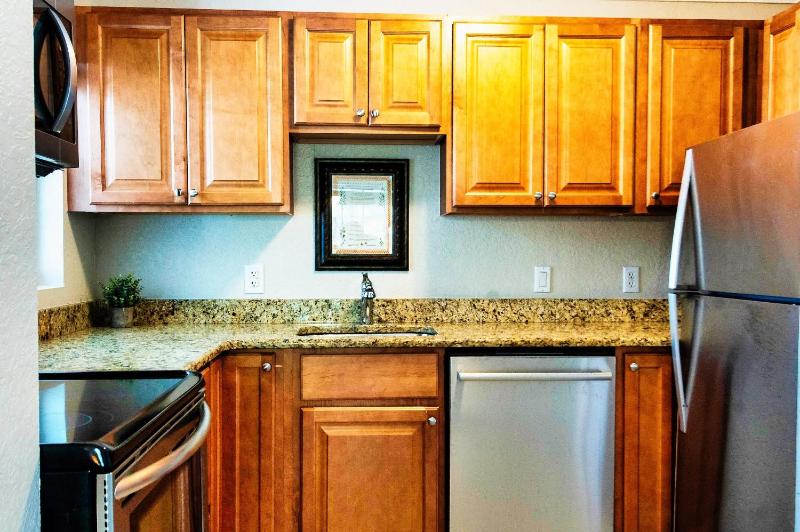 2BR Siesta Key Downtown Condo Walk Everywhere - image 10