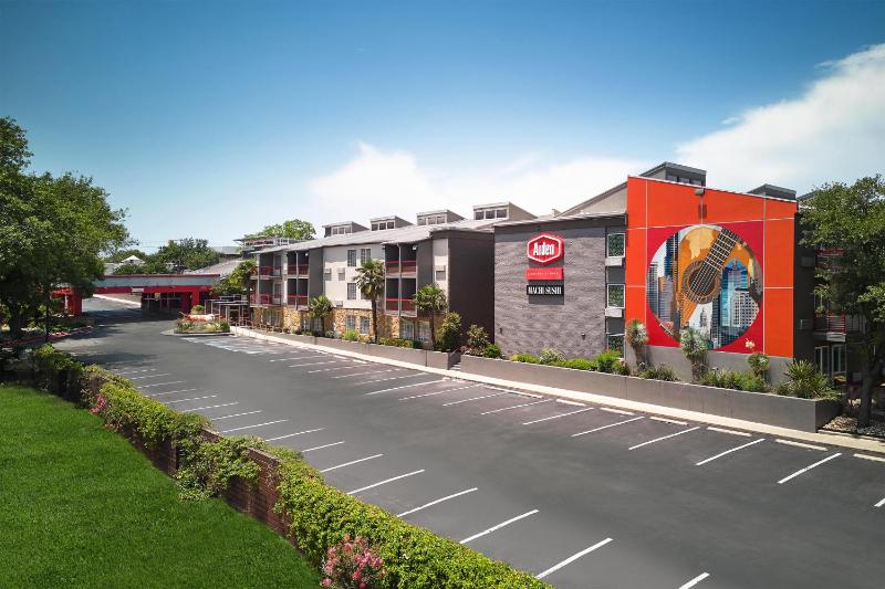 Aiden Austin City Hotel - image 12