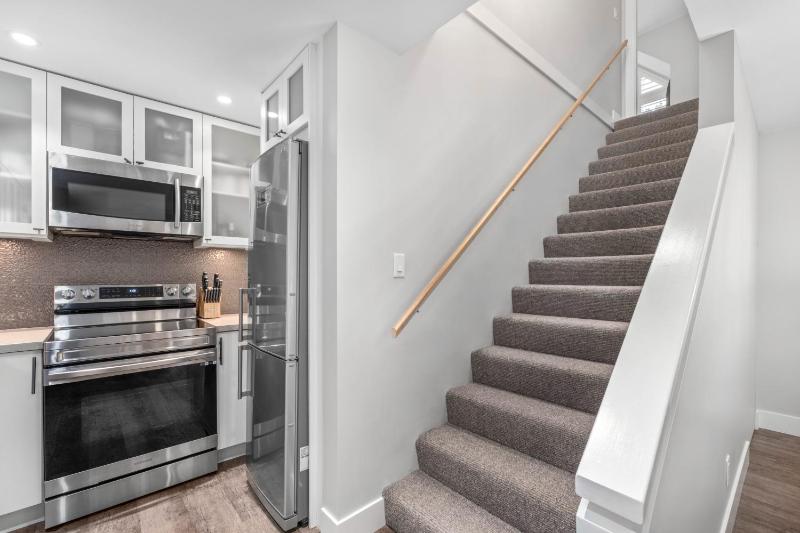 2BR | Snowberry | Wood Burning Fireplace | Modern Finishes | Parking | Ski Hill Shuttle - image 17