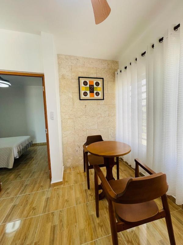 Luxurious 1BR apartment with ocean and mountain views central - image 19