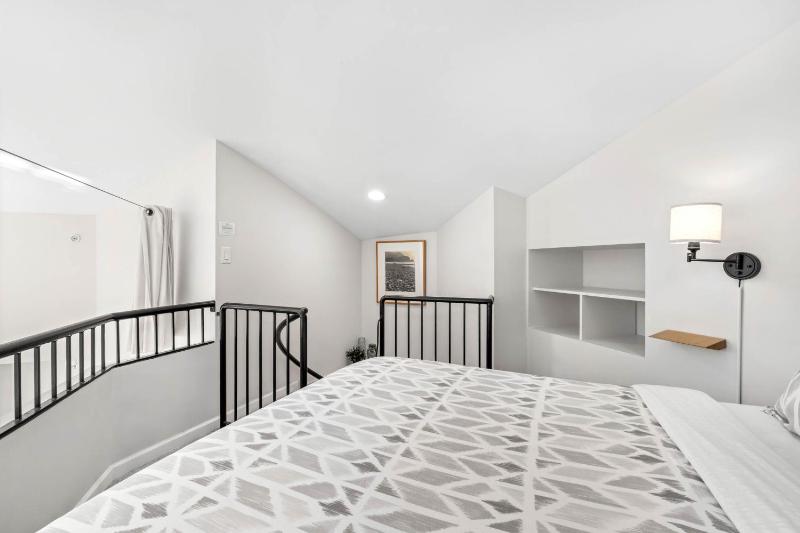 2BR plus Loft and Sofabed in Tyndall Stone Lodge Epic Village Location Mountain Views Pool and Hot Tub - image 45