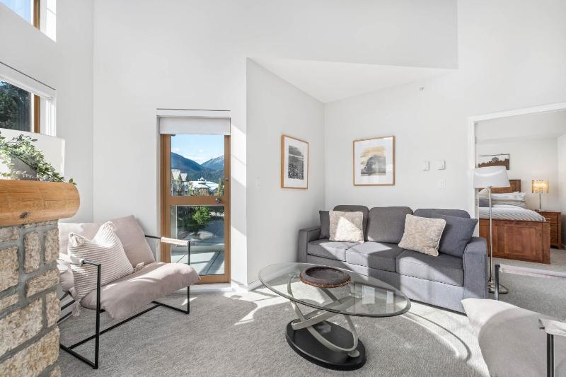 2BR plus Loft and Sofabed in Tyndall Stone Lodge Epic Village Location Mountain Views Pool and Hot Tub - image 35