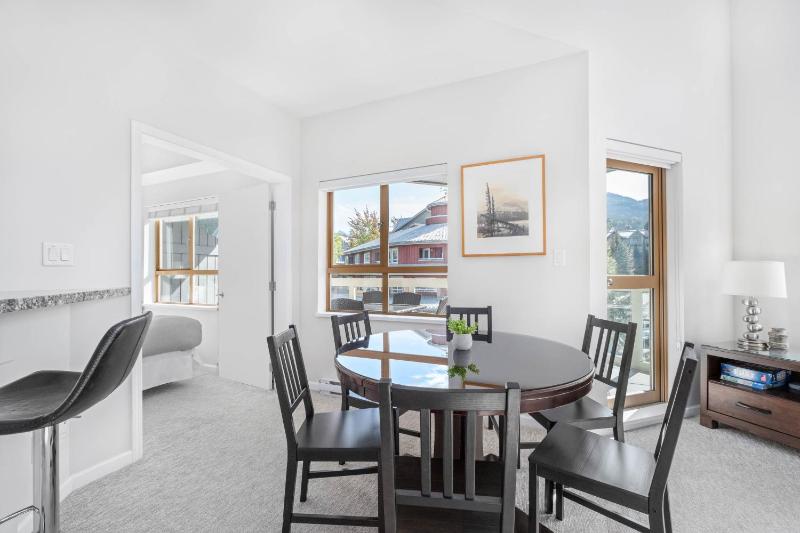 2BR plus Loft and Sofabed in Tyndall Stone Lodge Epic Village Location Mountain Views Pool and Hot Tub - image 44