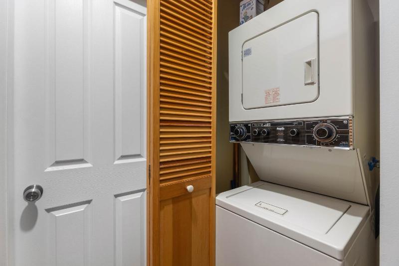 1BR in Lake Placid Lodge Steps to Creekside Gondola Shared Pool and Hot Tub Lounge Access - image 11