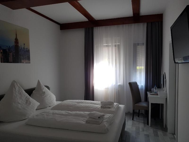 Double Room with Shower image 1