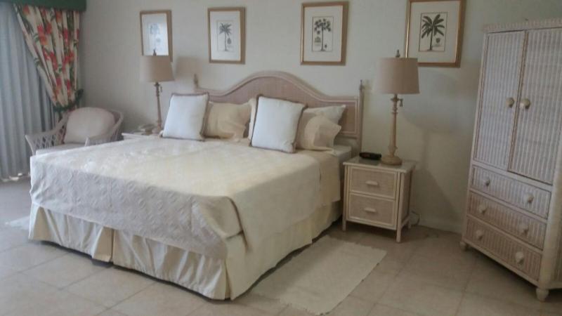 Coral Sands Beach Resort - image 4