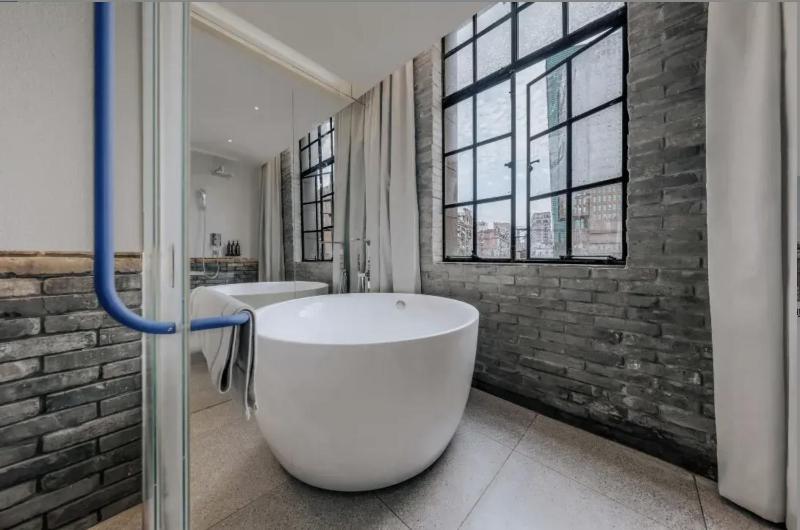 Shanghai Bund Shamei Building Treasure Hotel - image 9