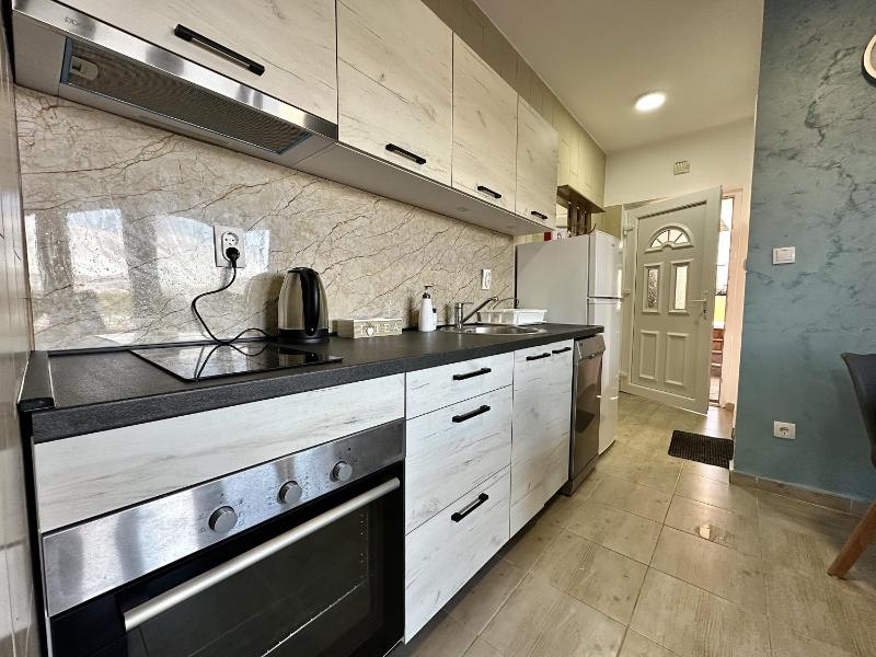 Zaliv Apartments - image 5