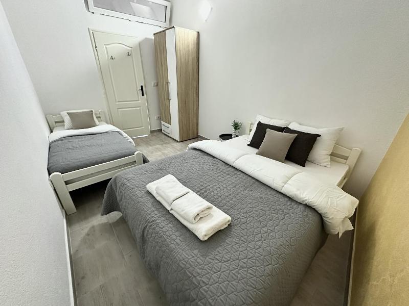 Zaliv Apartments - image 16