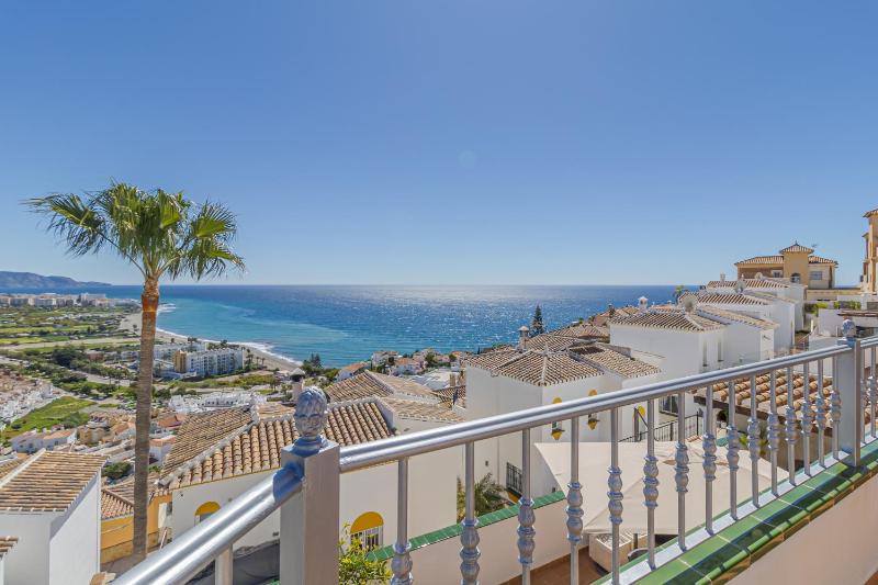 villa vistas al mar - image 25