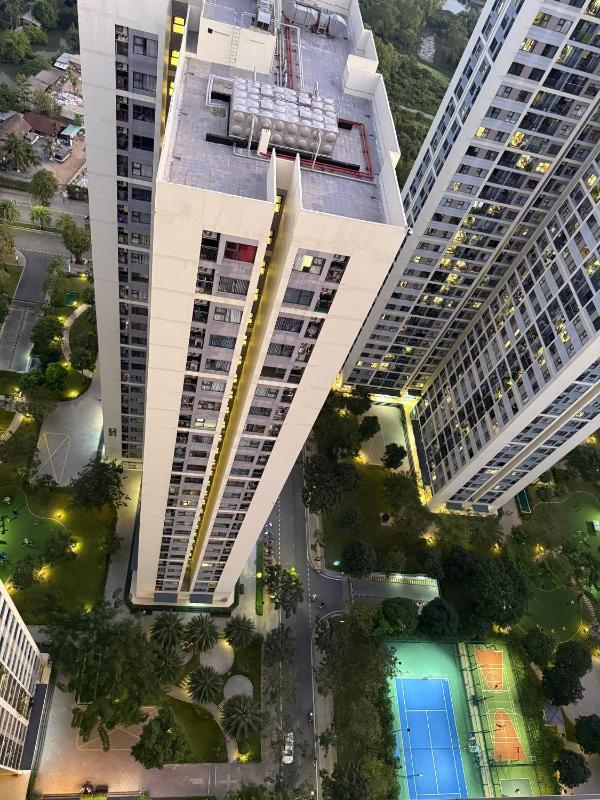 Penthouse Vinhomes Grand Park - Sky Garden Apartment - image 40