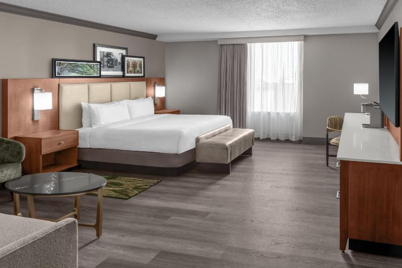 DoubleTree By Hilton Hotel New Orleans - image 6