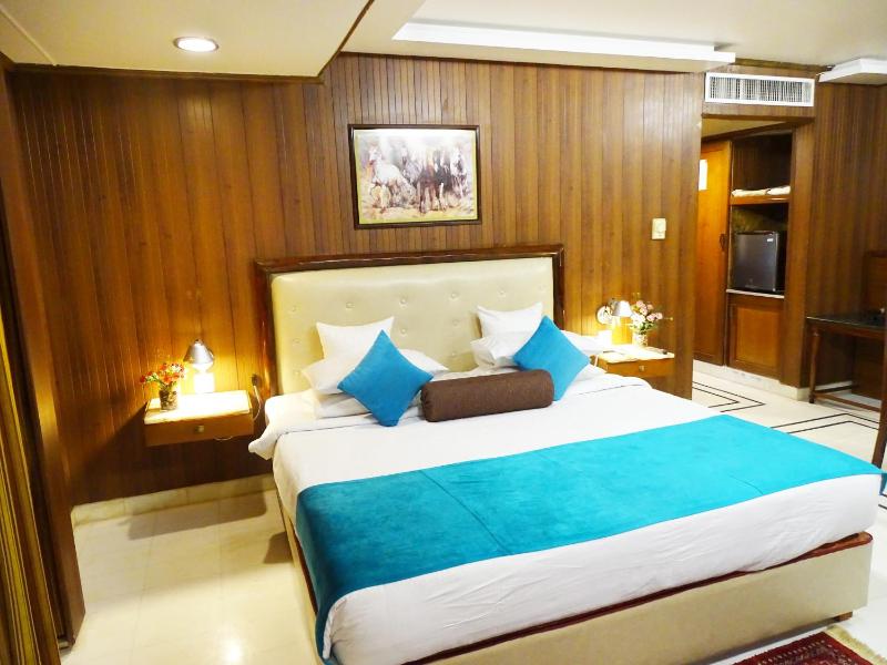 Hotel Galaxy - image 3
