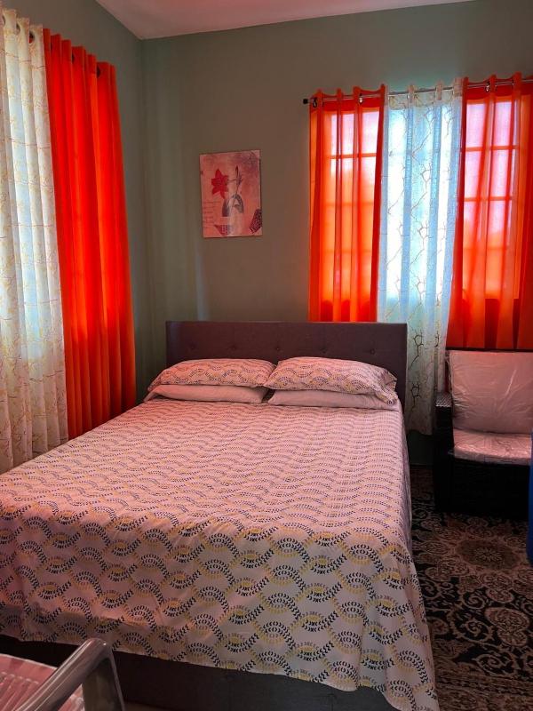 Lynette's Palace - image 11