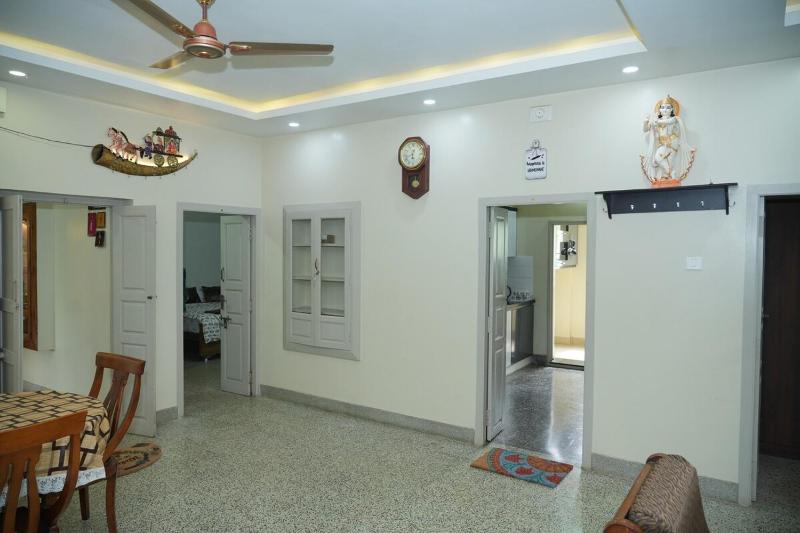 Brown Spring Home Stays - image 4