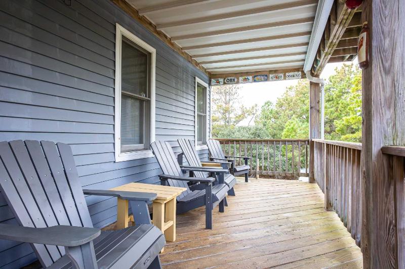 New Listing Private Pool Hot Tub & Walk to Beach - image 35