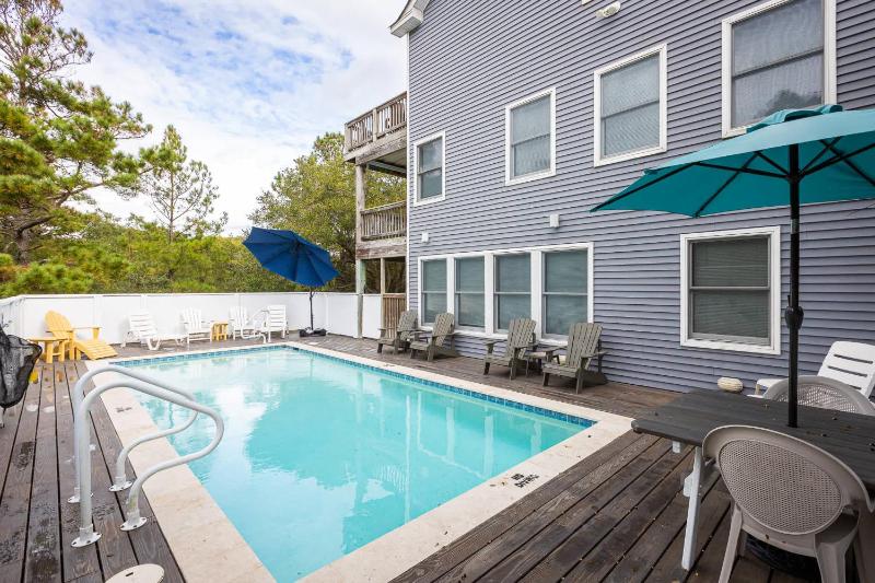 New Listing Private Pool Hot Tub & Walk to Beach - image 44